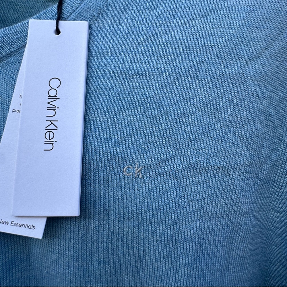 Calvin Klein Extra-Fine Merino Wool Sweater Baby Blue V-Neck NWT European Yarn L - Picture 4 of 15
